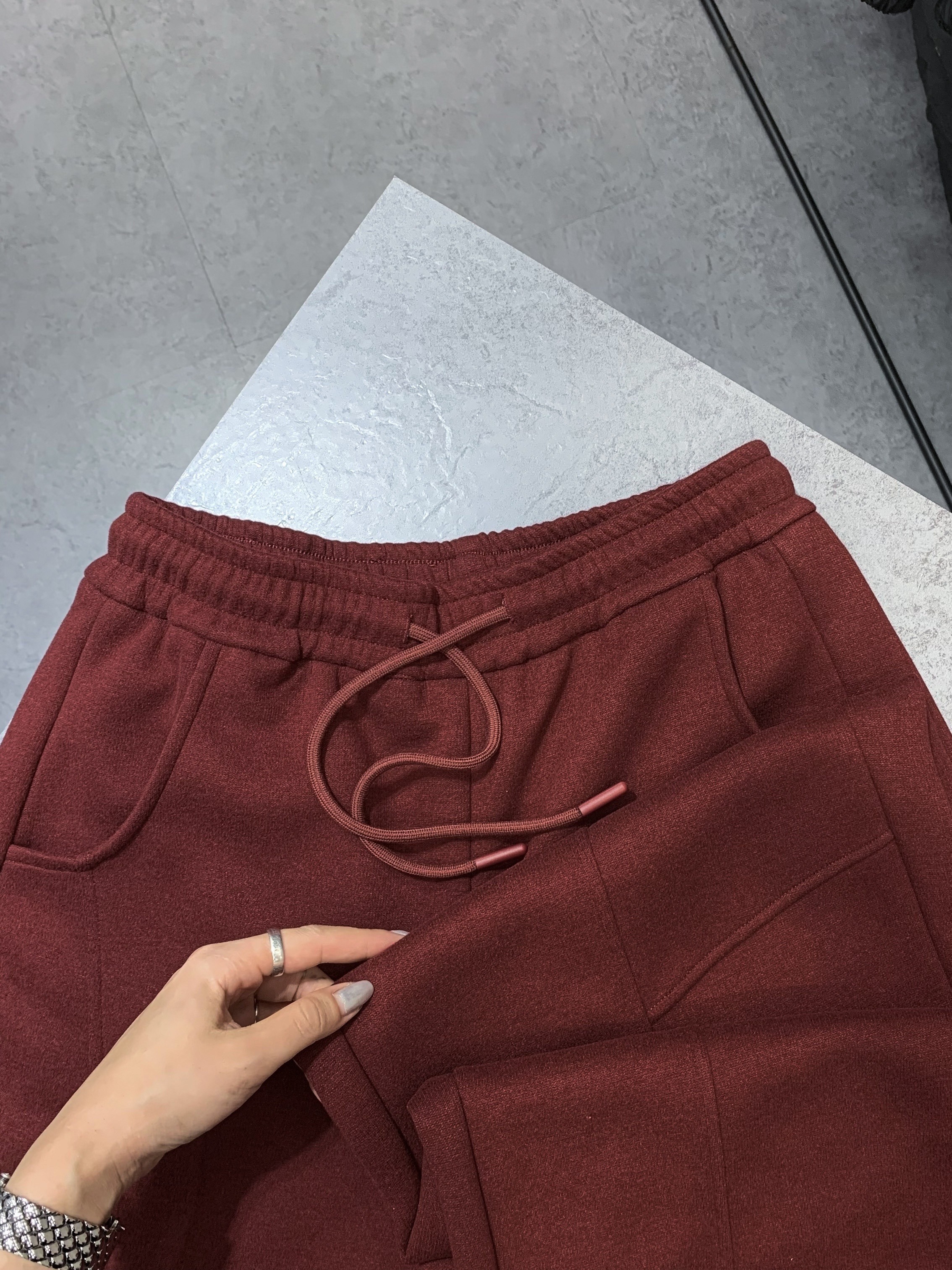 womens casual polyester wide leg joggers loose fabric sweatpants solid color long length with shearling waist with drawstring for weekend details 11
